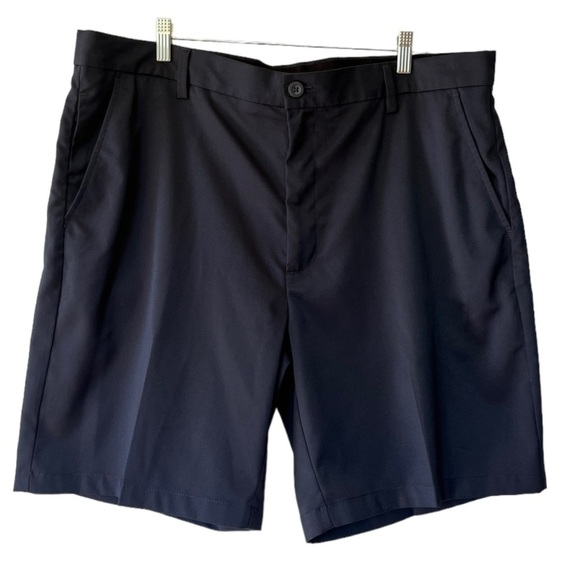 Amazon Essentials Dark Navy Blue Flat Front Mens Classic Fit Golf Shorts NWOT - Picture 2 of 8